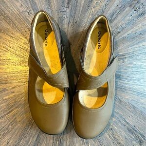 OVIARIC Mary Jane Comfort Shoes Size 9.5 | Removable Insoles | Khaki‎